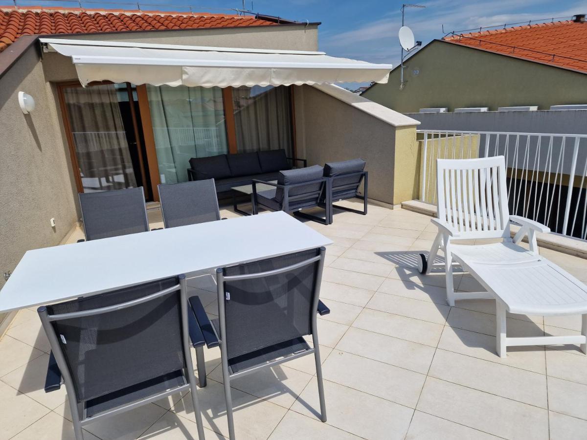 Premium Apartment Maj **** Porec Bagian luar foto