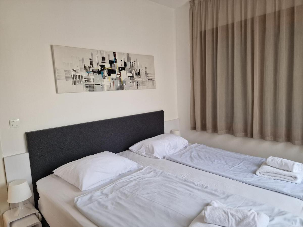 Premium Apartment Maj **** Porec Bagian luar foto